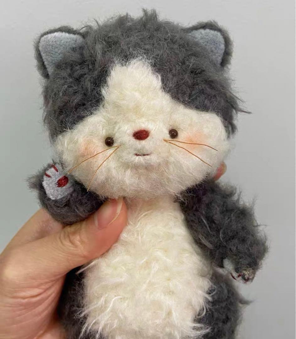 逞しい仔猫 アーティストベア 海外作家様 ハンドメイド ぬいぐるみ