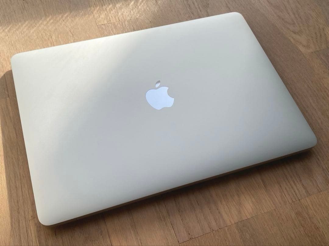 【美品】MacBook Air 2020 /ストレージ2TB /メモリ16G