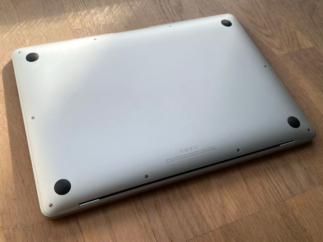 【美品】MacBook Air 2020 /ストレージ2TB /メモリ16G