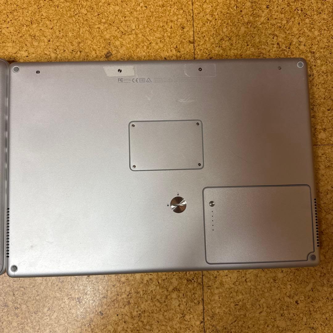 【ジャンク品】Apple MacBook Pro シルバー 日本語キーボード