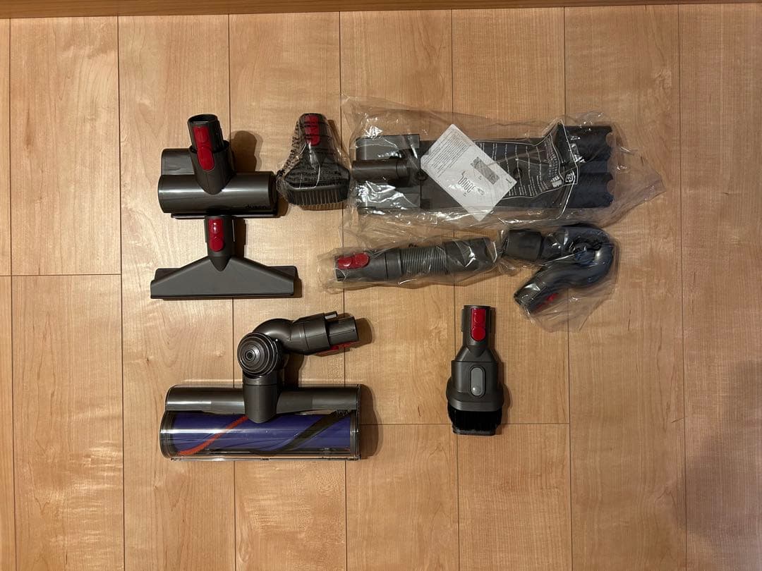 Dyson v8 absolute ジャンク品
