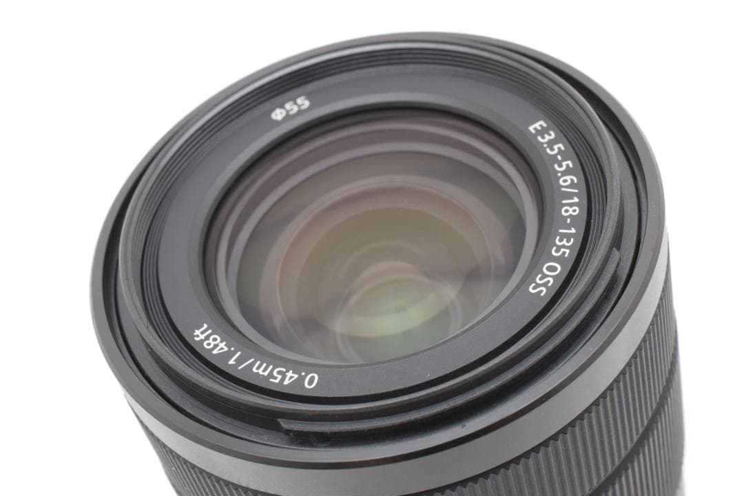 新品級 ソニー E 18-135mm 3.5-5.6 SEL18135 H097