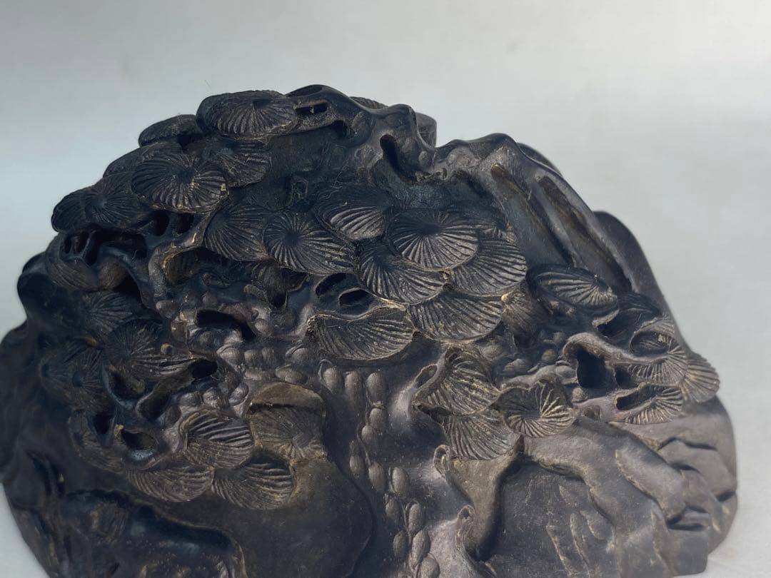 [zaqquestion] 紫檀彫刻細工 置物 一本彫 天然木 高7c m