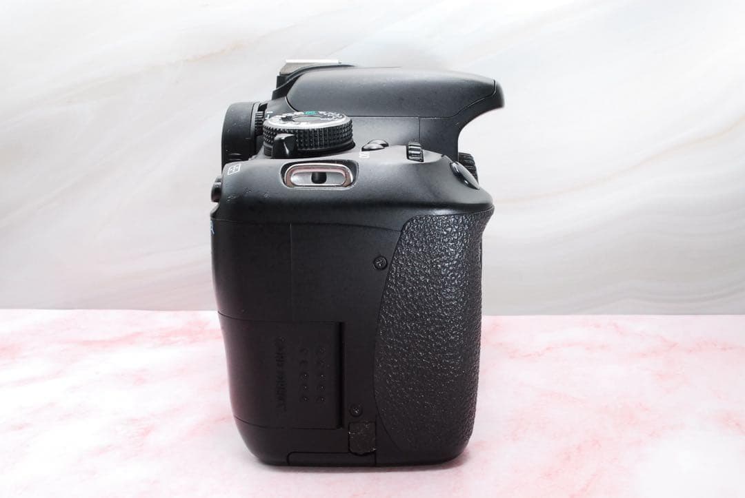 手ぶれ補正付き✨Canon EOS Kiss X5★一眼レフ★標準レンズ