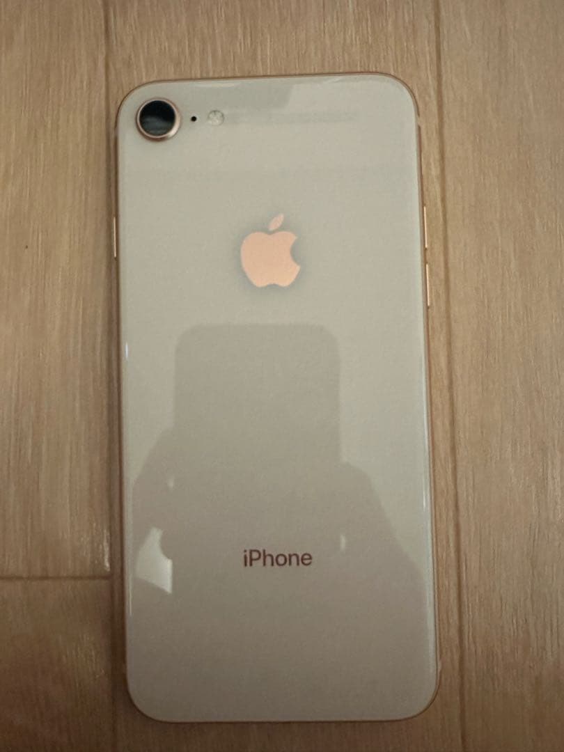 Apple iPhone 8 ゴールド 本体 美品