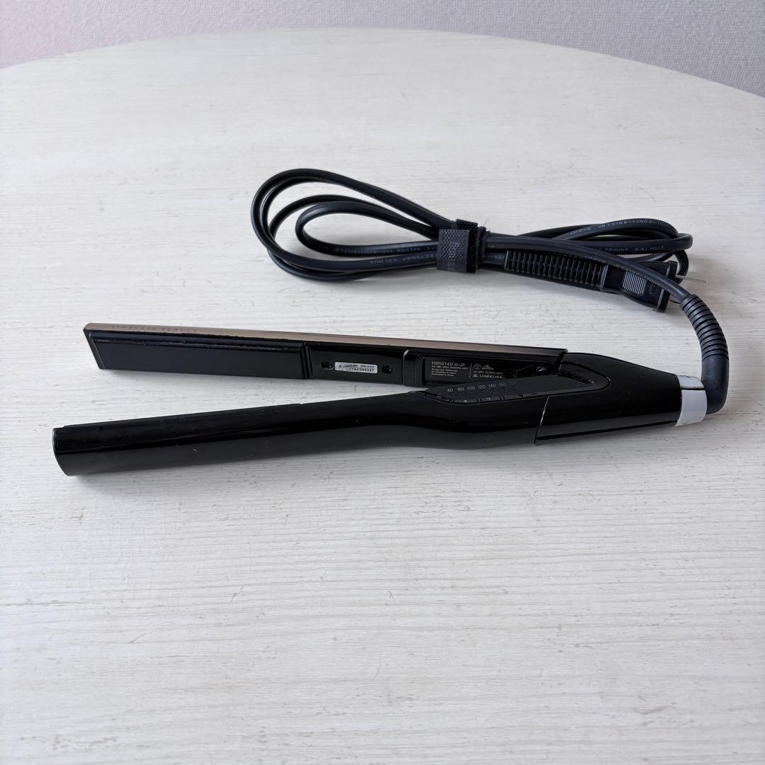 【ジャンク】HAIRBEAURON 4D Plus ストレートヘアアイロン