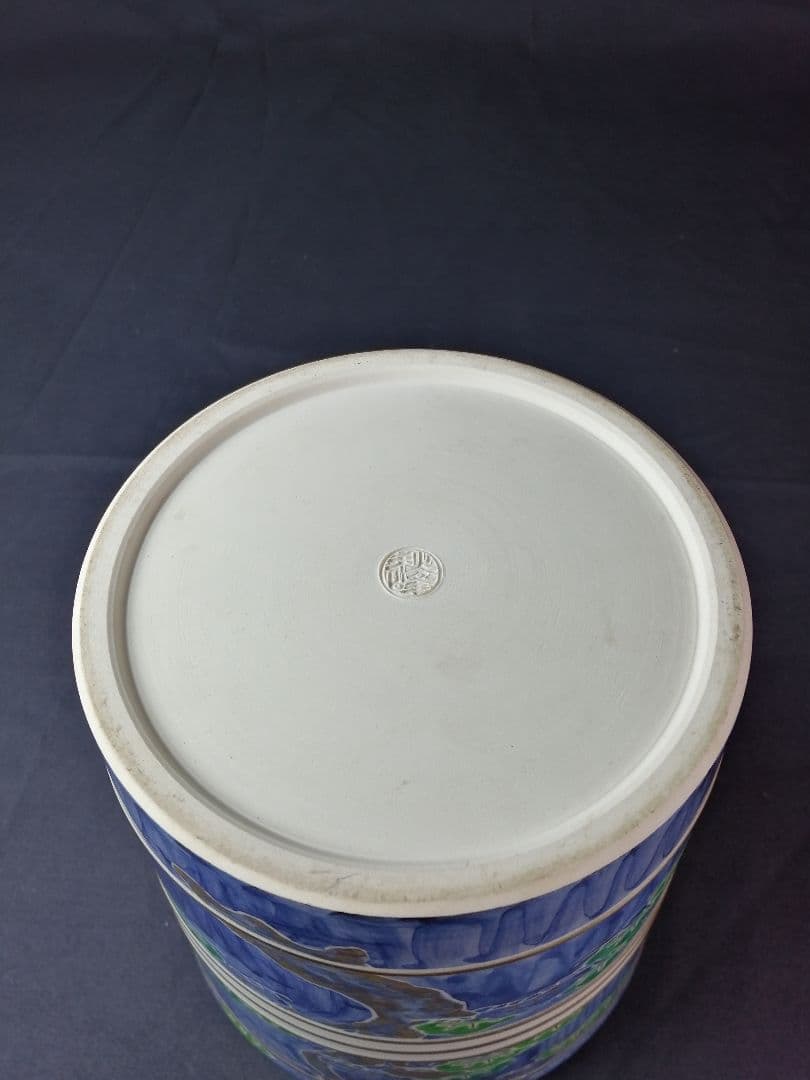 【茶道具】秋峰作　仁清胴紐松絵水指　水指297