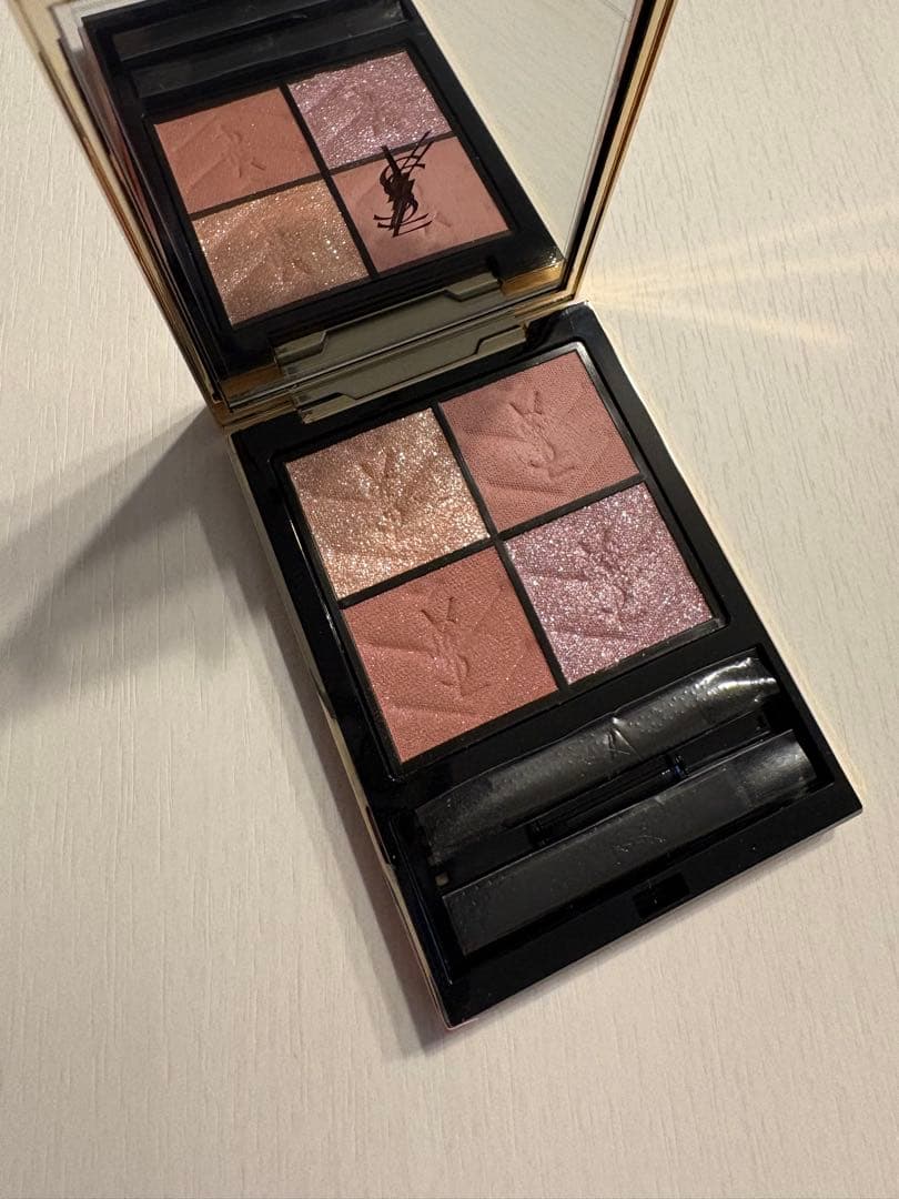 YSL / 【限定品】クチュールミニクラッチ 126 スパークリングラスト
