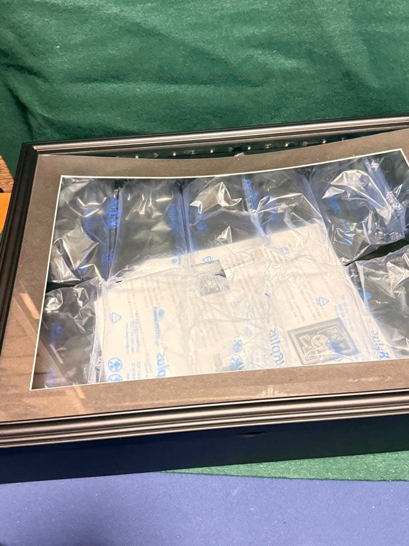 LEDライト付きコレクション用ディスプレイケース　ギャラリーパーフェクト社製
