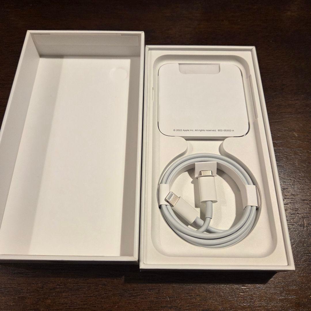 Apple iPhone SE 第3世代 64GB 83% 白 箱あり