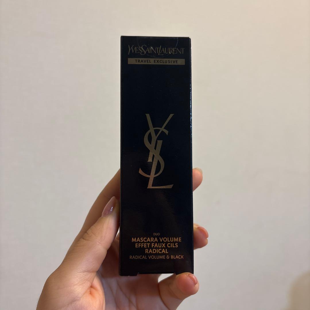 イブサンローランビューティvolume マスカラ　black 2本セット