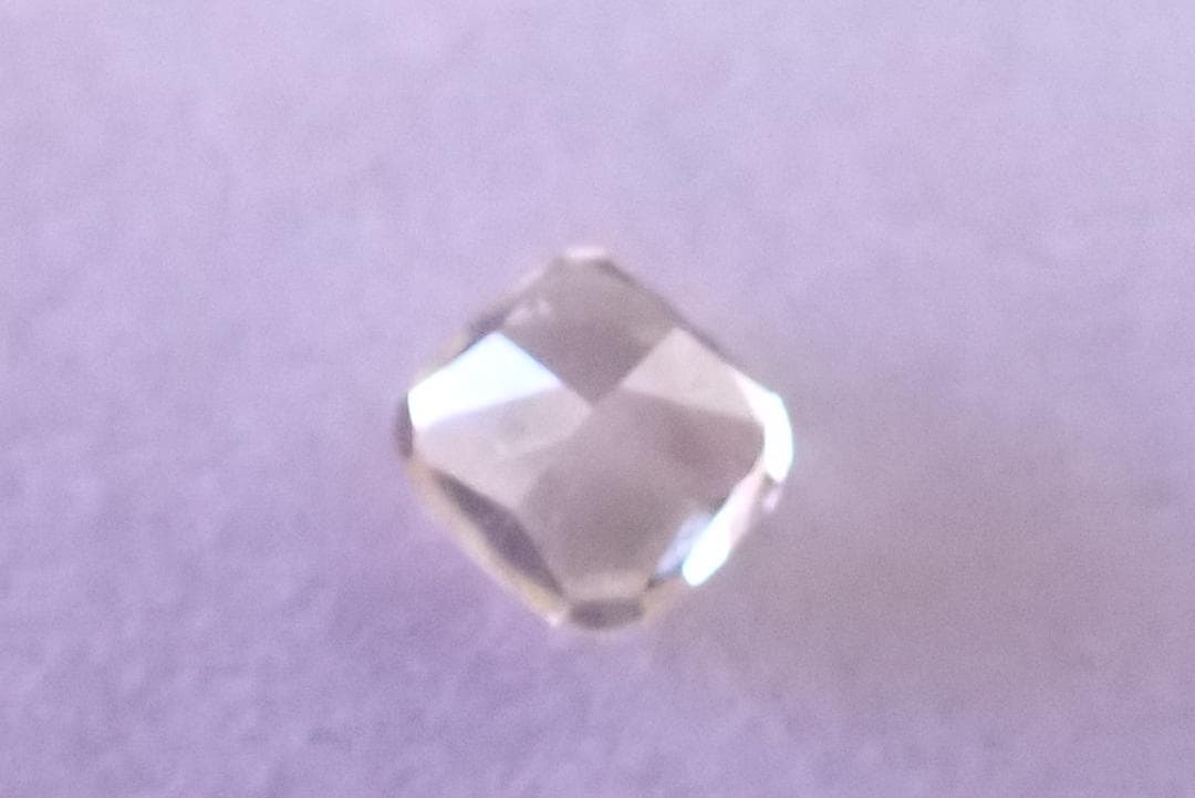イエローダイヤモンド　0.295ct　ソーティング付