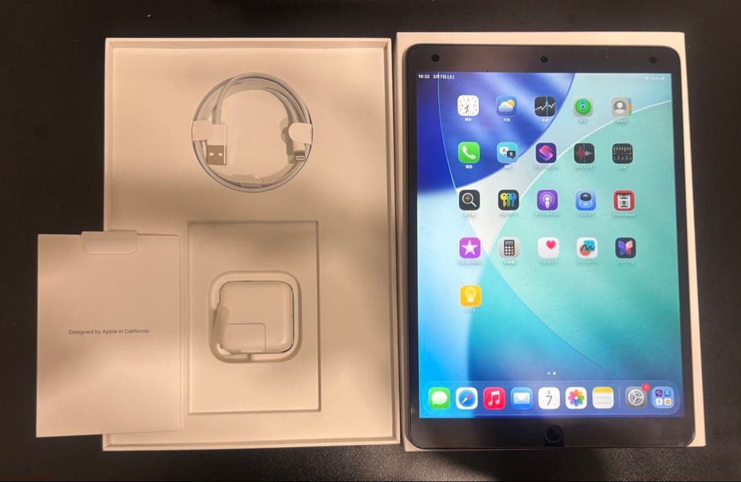 iPad Air 第3世代 10.5 インチ 64GB Wi-Fiモデル 外箱有