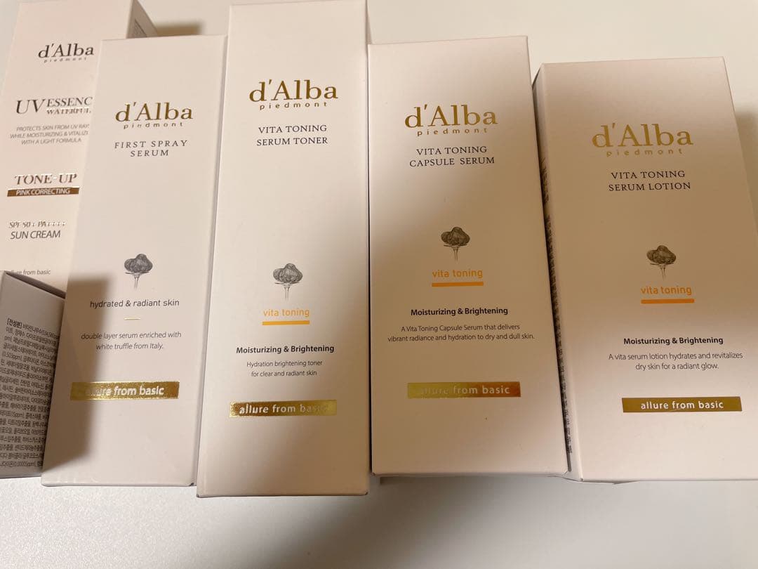新品未使用　ダルバ d'Alba スキンケアセット2
