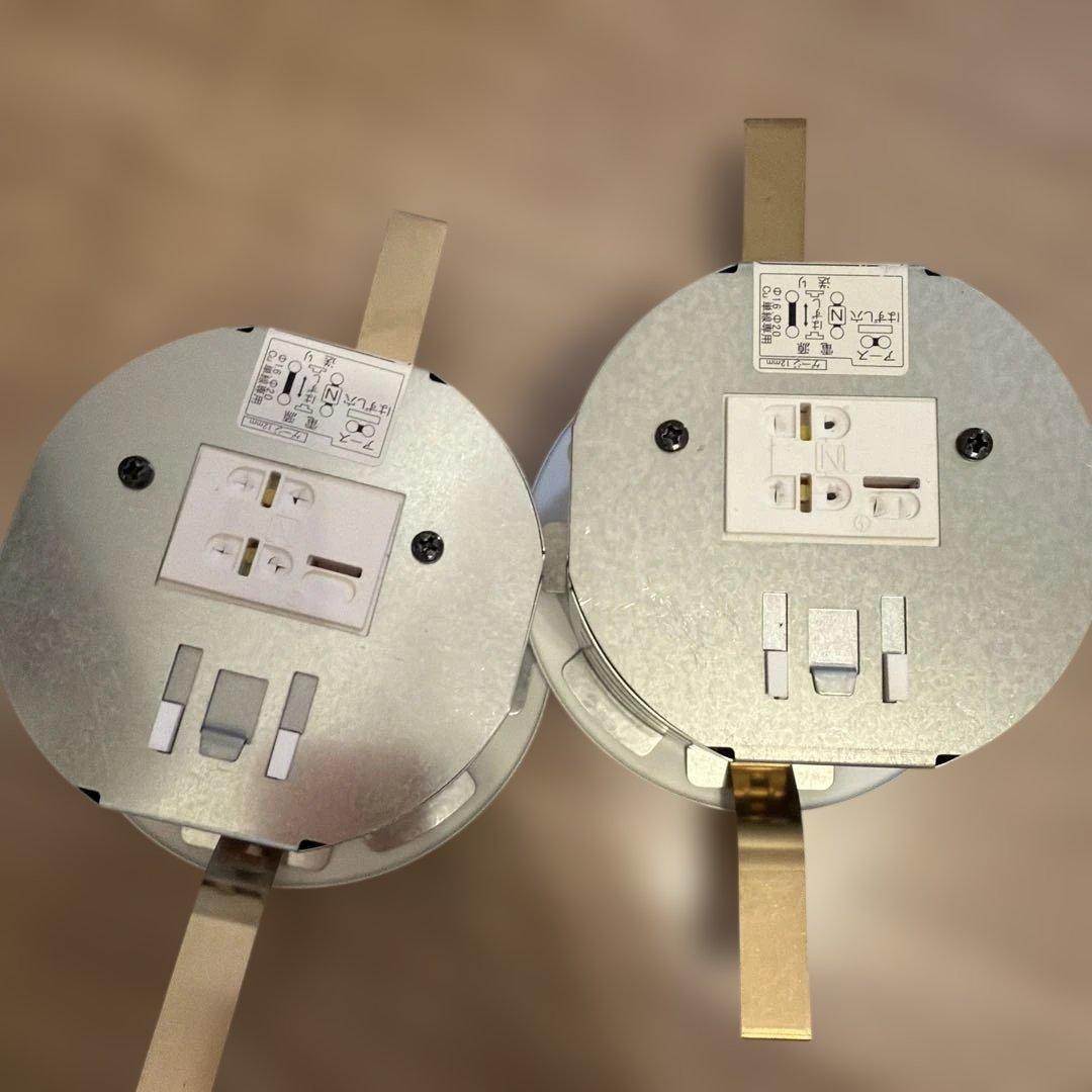 防災照明器具　非常用LEDランプ自己点検充電ランプ スイッチ付き　2個