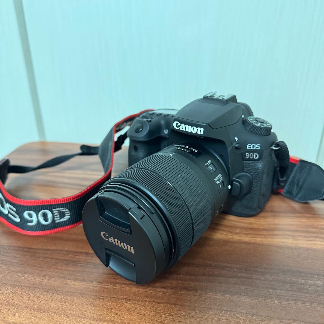 Canon EOS 90D EF-S 18-135mm IS USMレンズキット