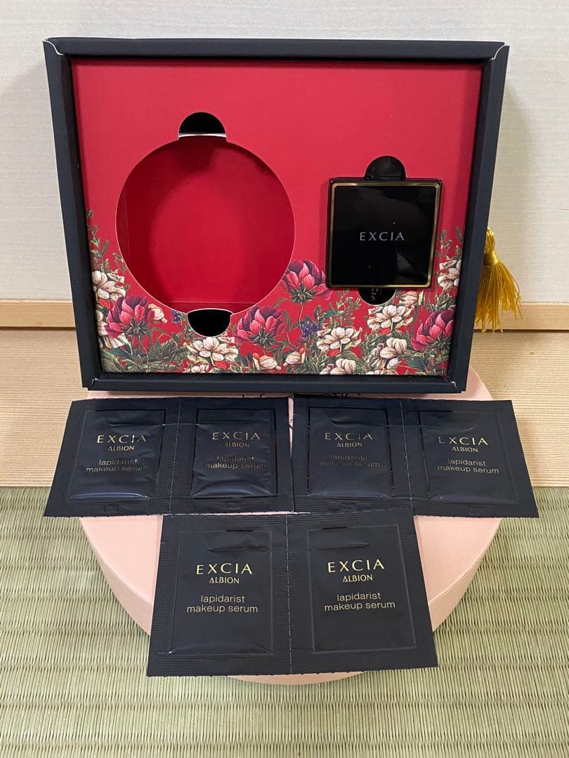 ⭐︎お値下げ⭐︎EXCIAエバーラスターファンデーション現品&ハイライターミニサイズ