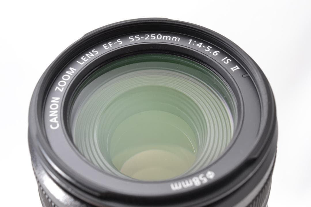 キャノン　Canon EF-S 55-250mm IS Ⅱ 望遠レンズ