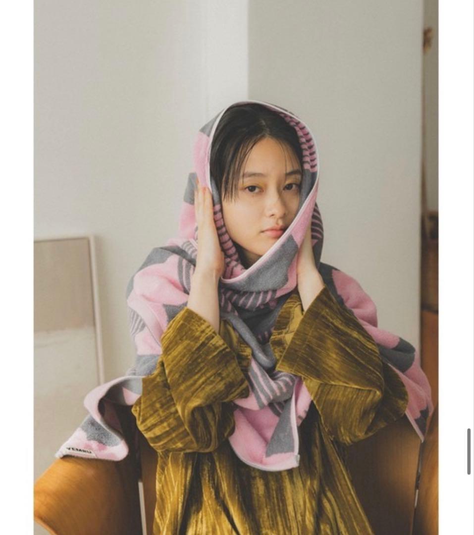YEMRUGeometric bath towelジオメトリックバスタオル新品