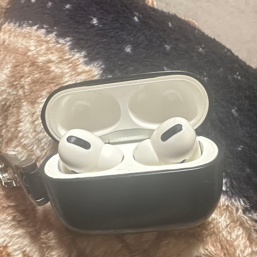 AirPods Pro ブラック 本体 充電ケース付き