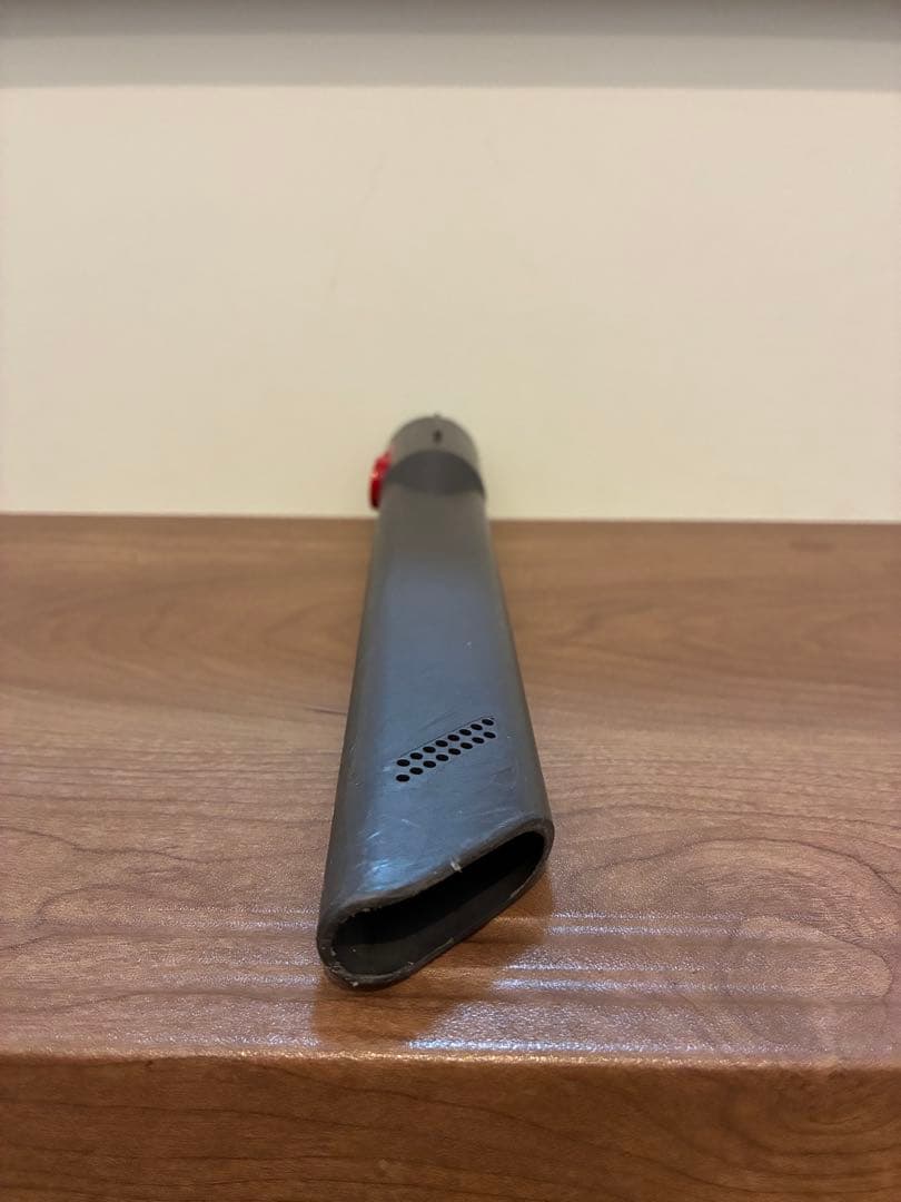 Dyson ダイソン V8 Slim Fluffy コードレス掃除機【一部新品】