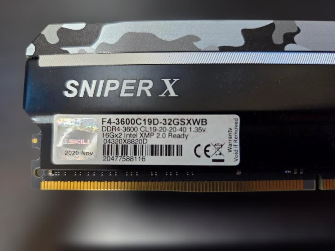 G.SKILL F4-3600C19D-32GSXWB(16GBx2枚組)