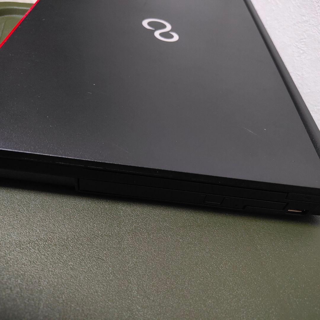 LIFEBOOK A576/P 第6世代Core i5-6300U