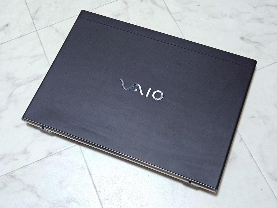 VAIO i7-1255U 16GB 512GB LTEモデル VJPJ22