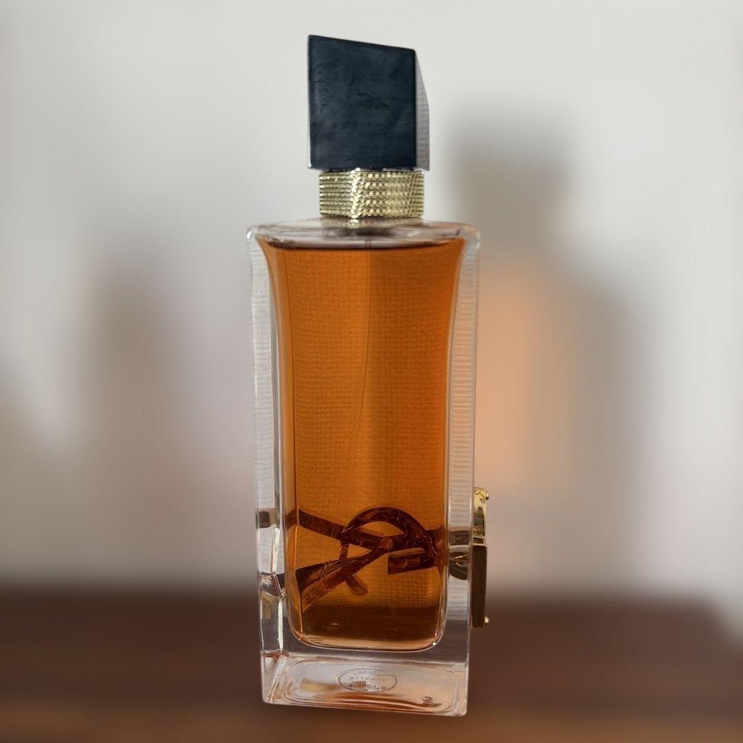 新品 イヴサンローラン リブレ オーデパルファム 90ml 香水