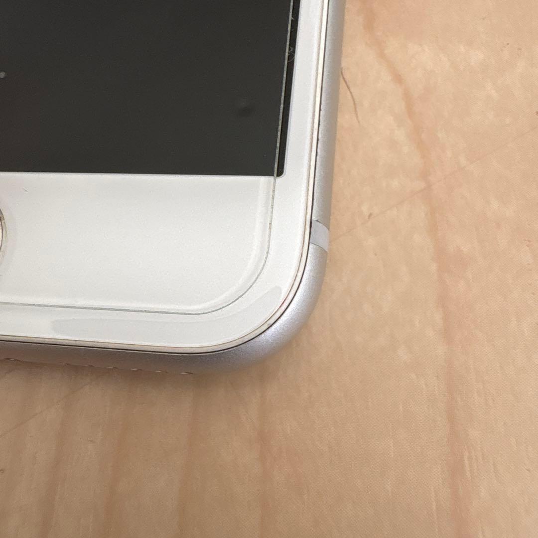 iPhone 8 64GB SIMフリー 完動品