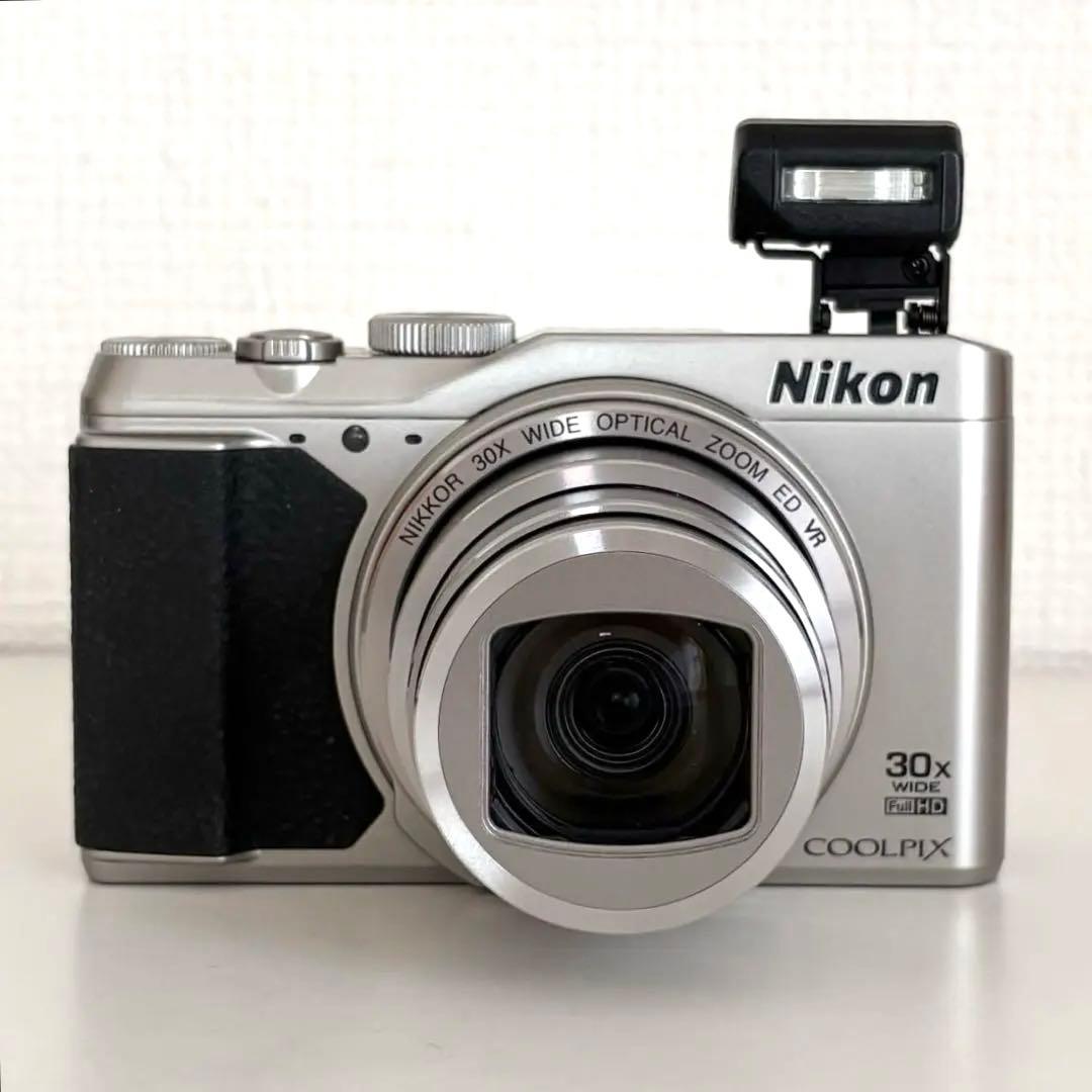 美品✨Nikon COOLPIX S9900シルバー 他カバー バッテリー等一式