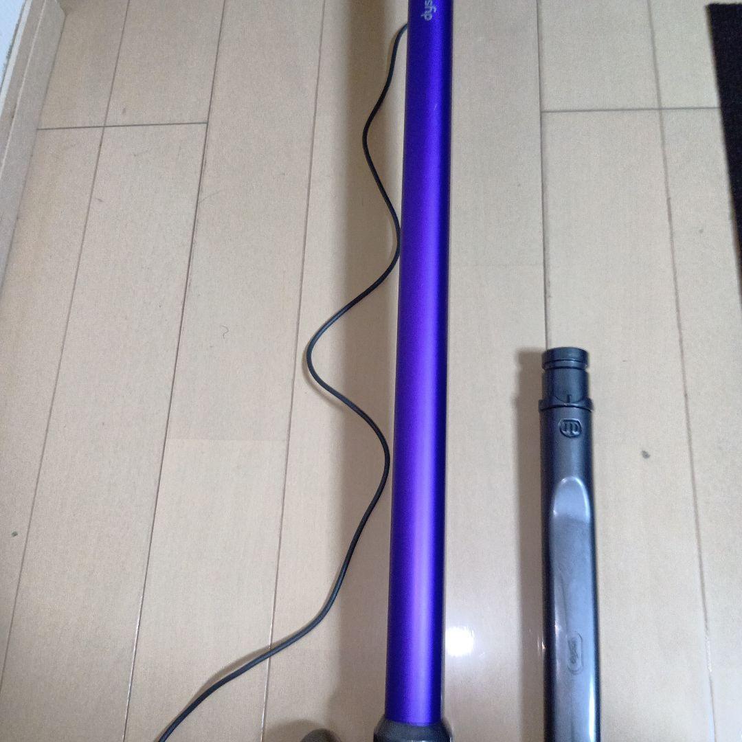 たまひか　　美品　Dyson V6 スティック＆ハンディ　ロングノズル付