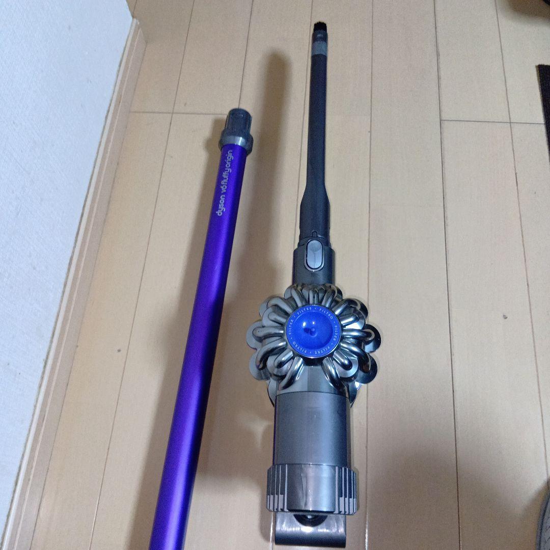 たまひか　　美品　Dyson V6 スティック＆ハンディ　ロングノズル付