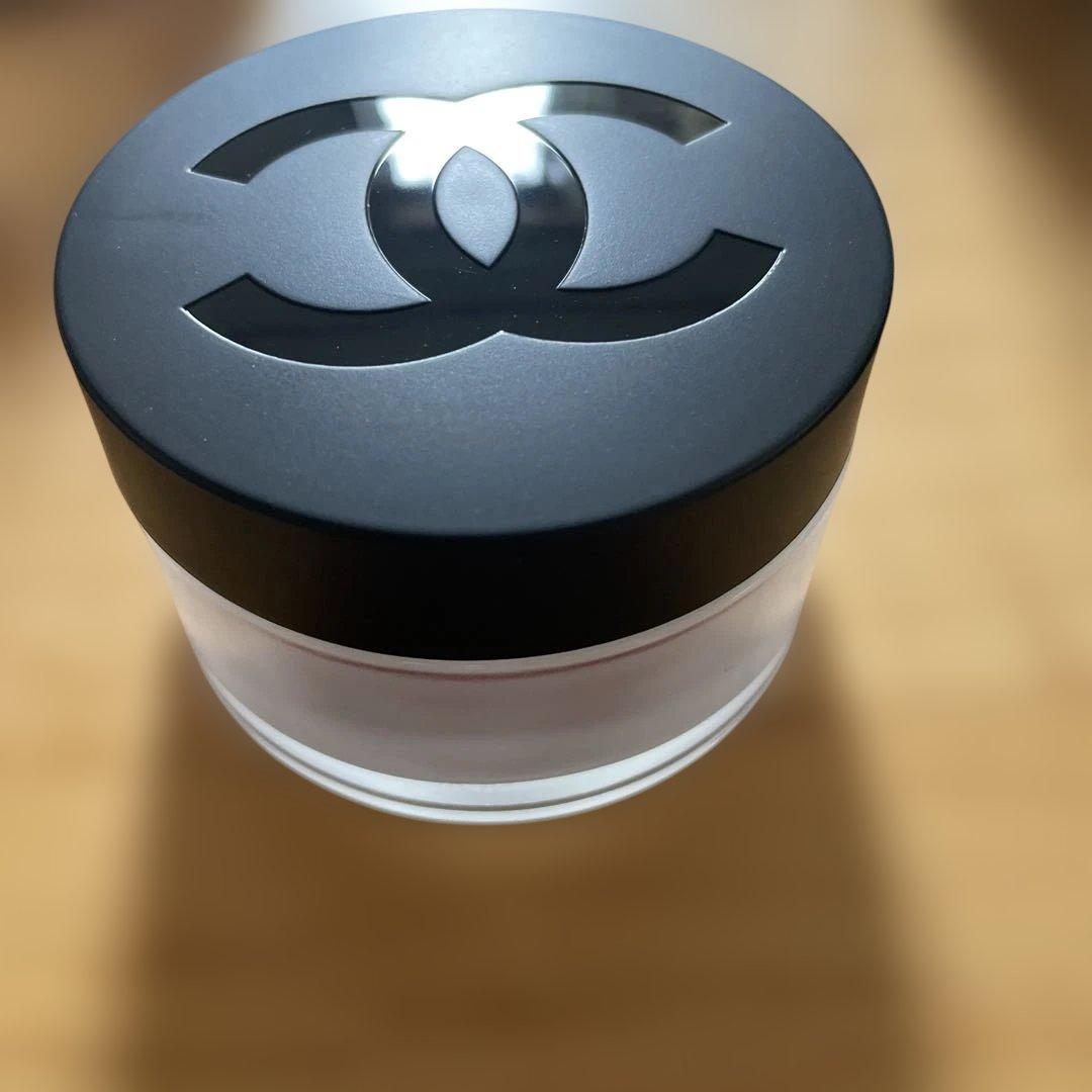 CHANEL スムース クリーム N°1 ドゥ シャネル リッチクリーム