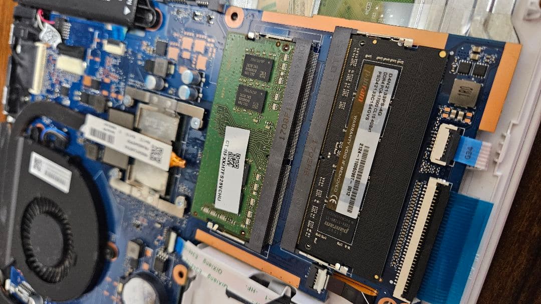 Windowsノート本体 HP pavilion notebook 15-aux126tx
