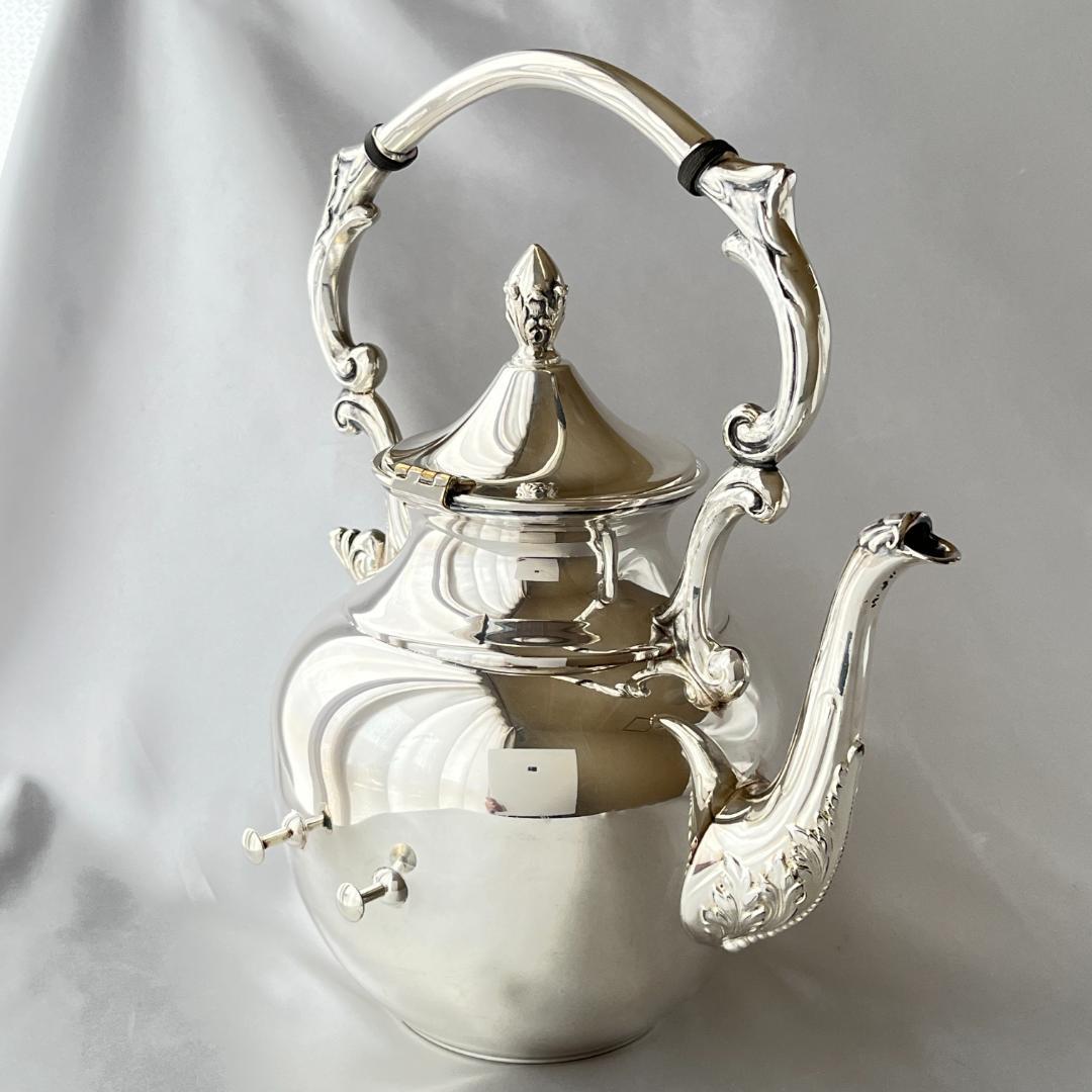 葡萄の透かしのティーケトル【シルバープレート】 スタンド / バナー
