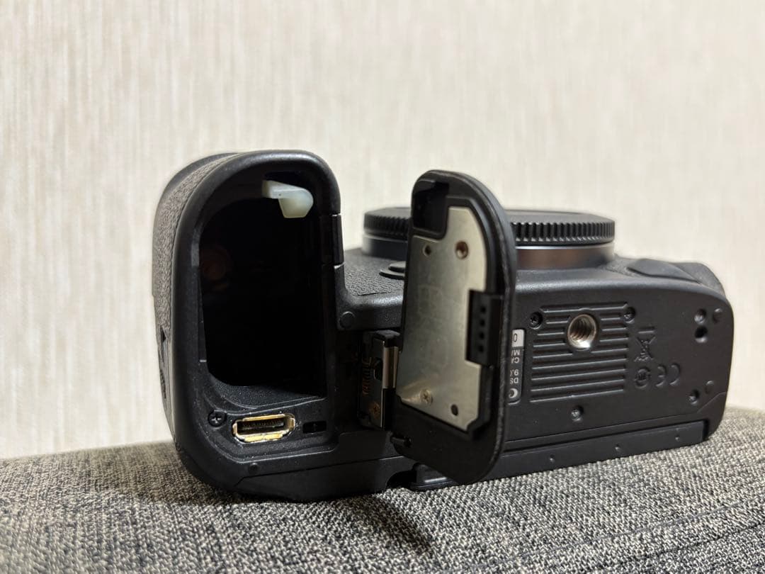 Canon EOS R5 『ジャンク品』