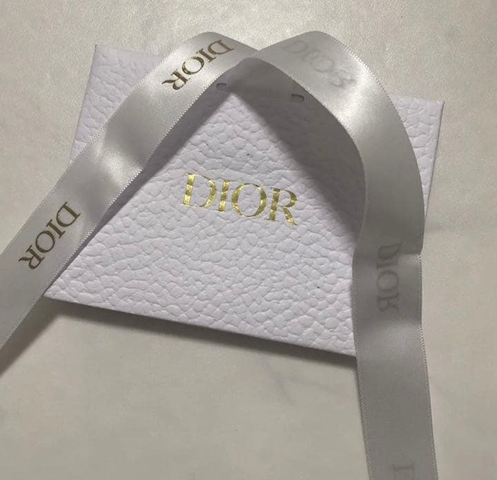 Dior 312 インカンデセント サテン　千鳥柄　リップ