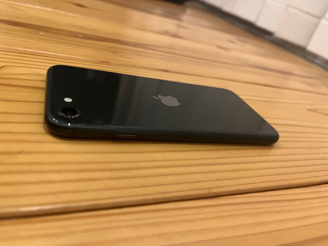 iPhone SE二世代