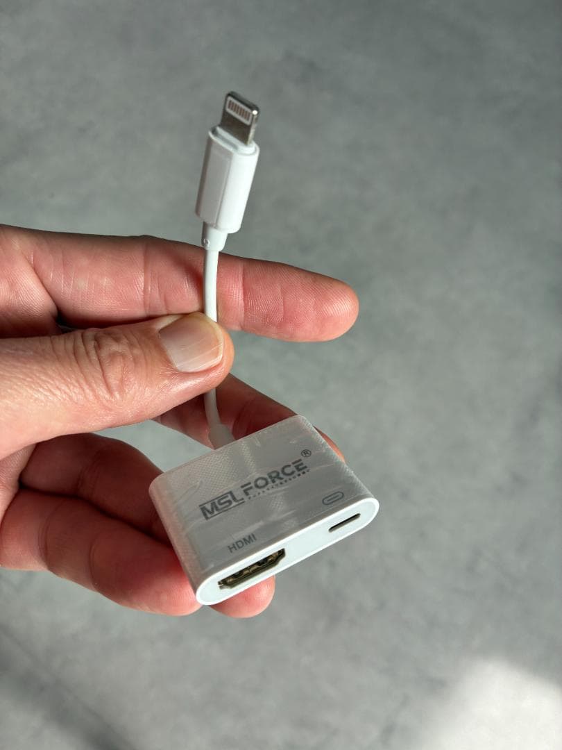 Apple iPad mini5 セルラーモデル HDMI変換アダプタ付き