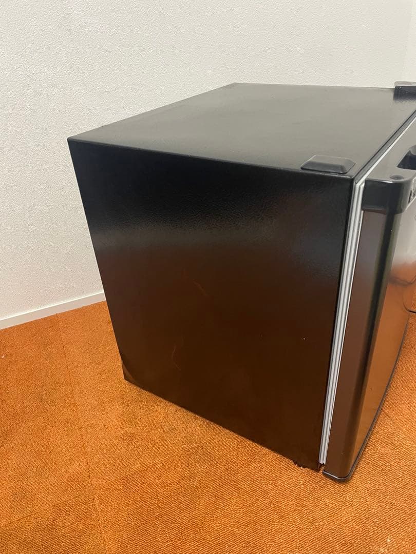 MAXZEN 冷蔵庫 小型 2021年製 46L 右開き ミニ冷蔵庫