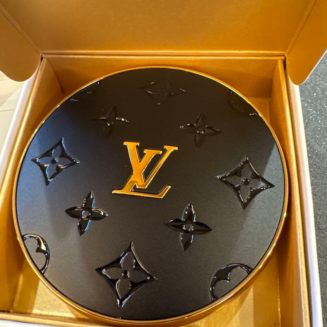 LOUIS VUITTON LV OMBRES アイシャドウ896