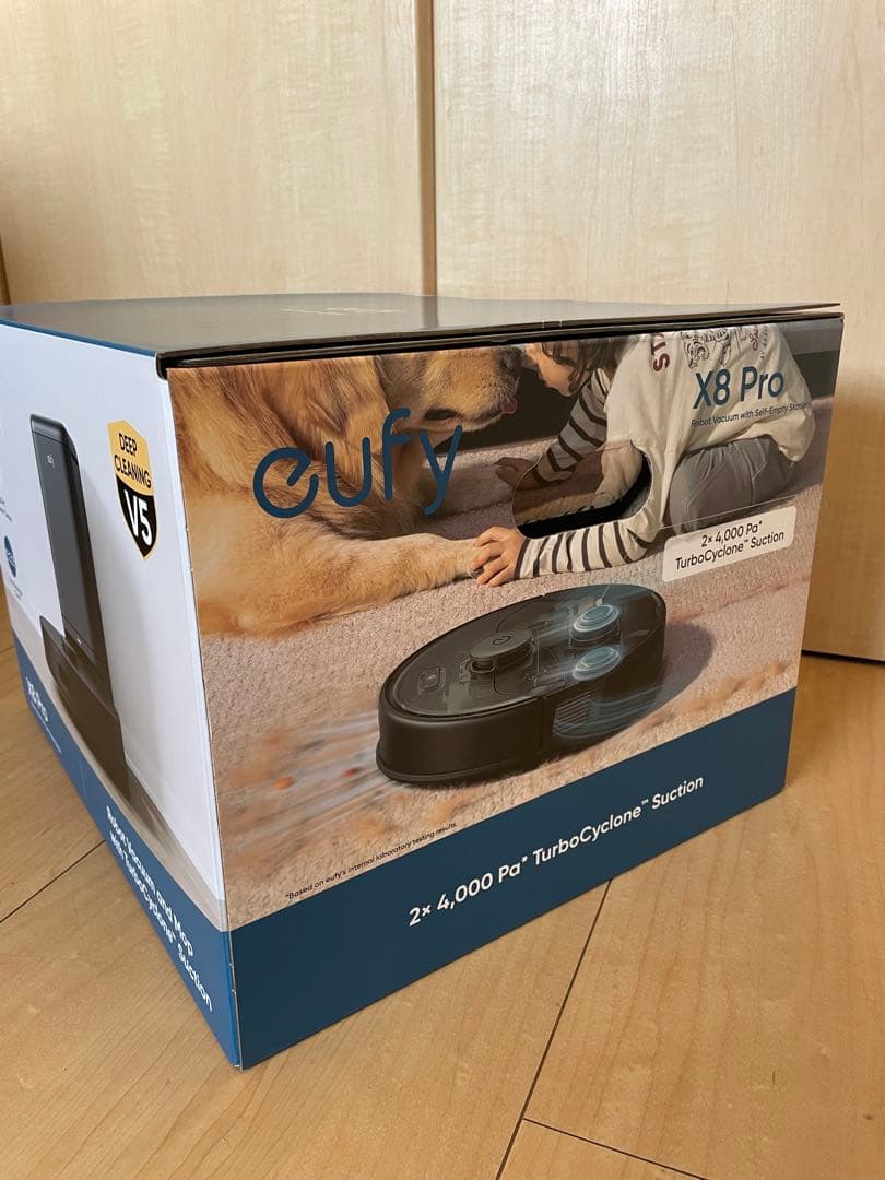 新品 Eufy Clean X8 Pro self-empty station