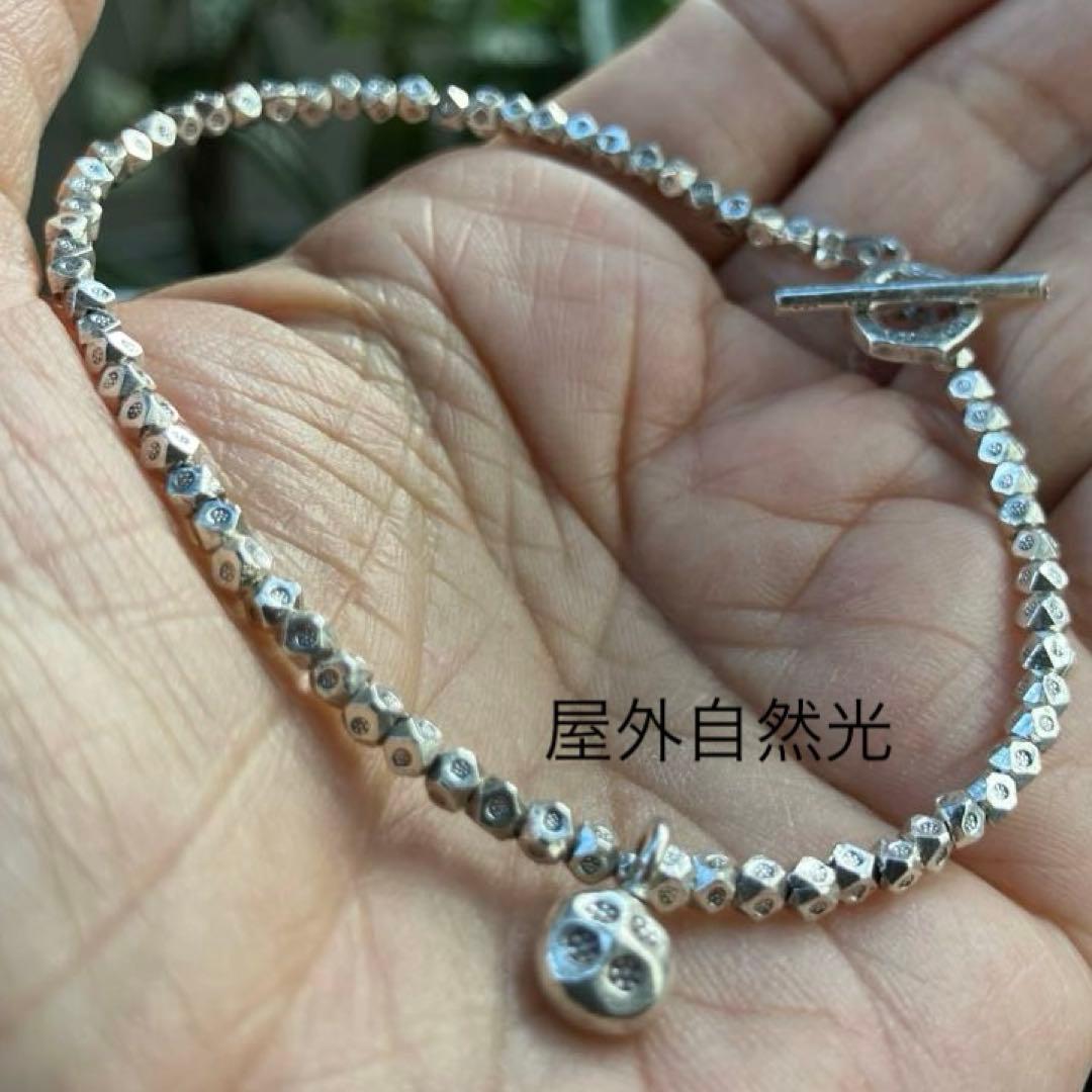 カレンシルバー　パドゥアスクエアビーズのブレスレット