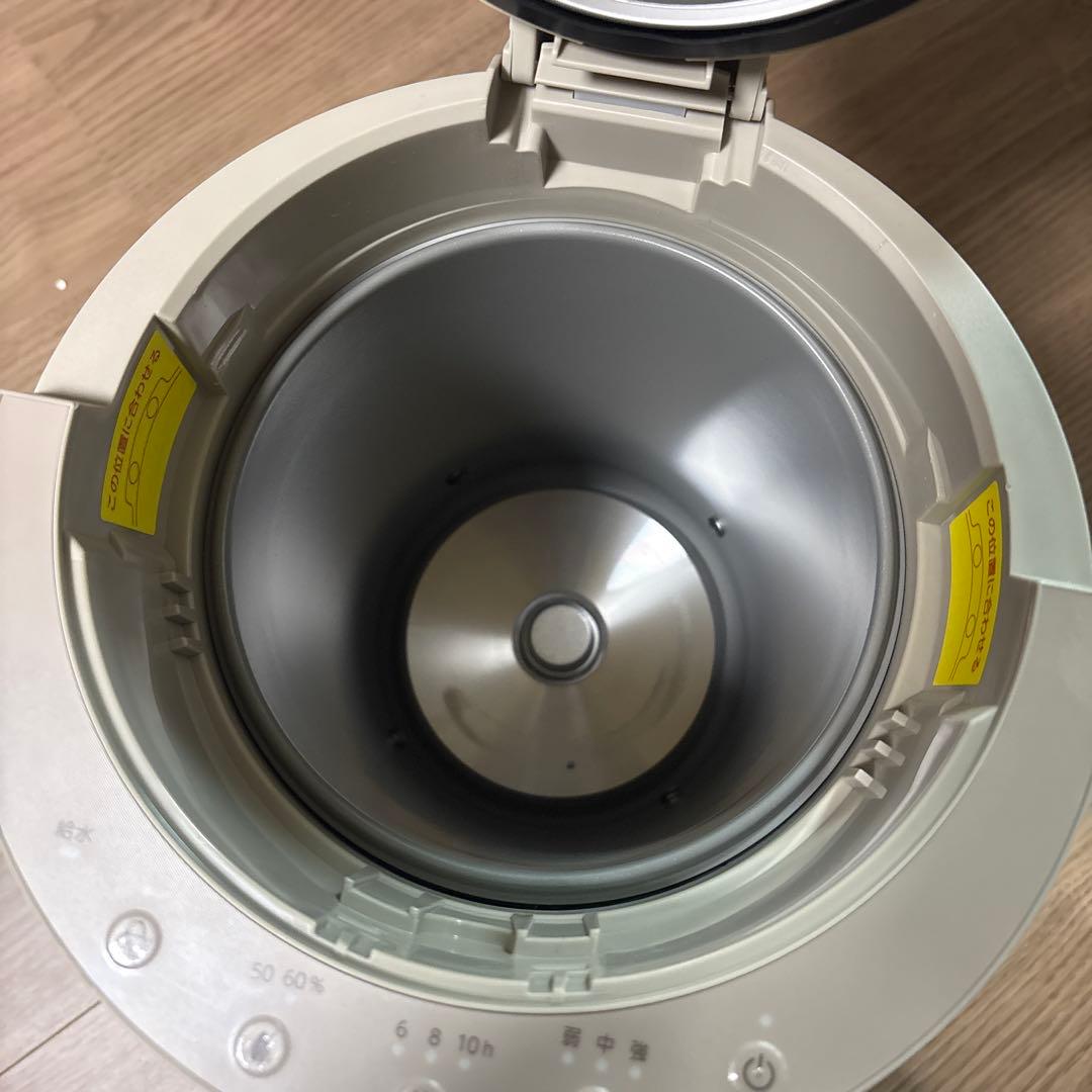 【美品】2025年製 スチーム加湿器 ライト モカ　KHM-MHU601-C