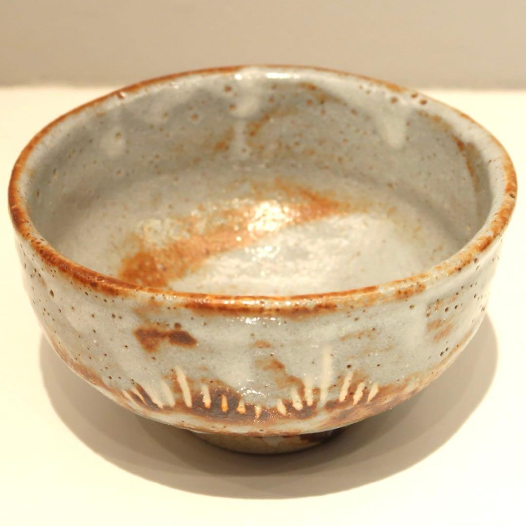 【茶道具】加藤芳右衛門作　鼠志野茶碗