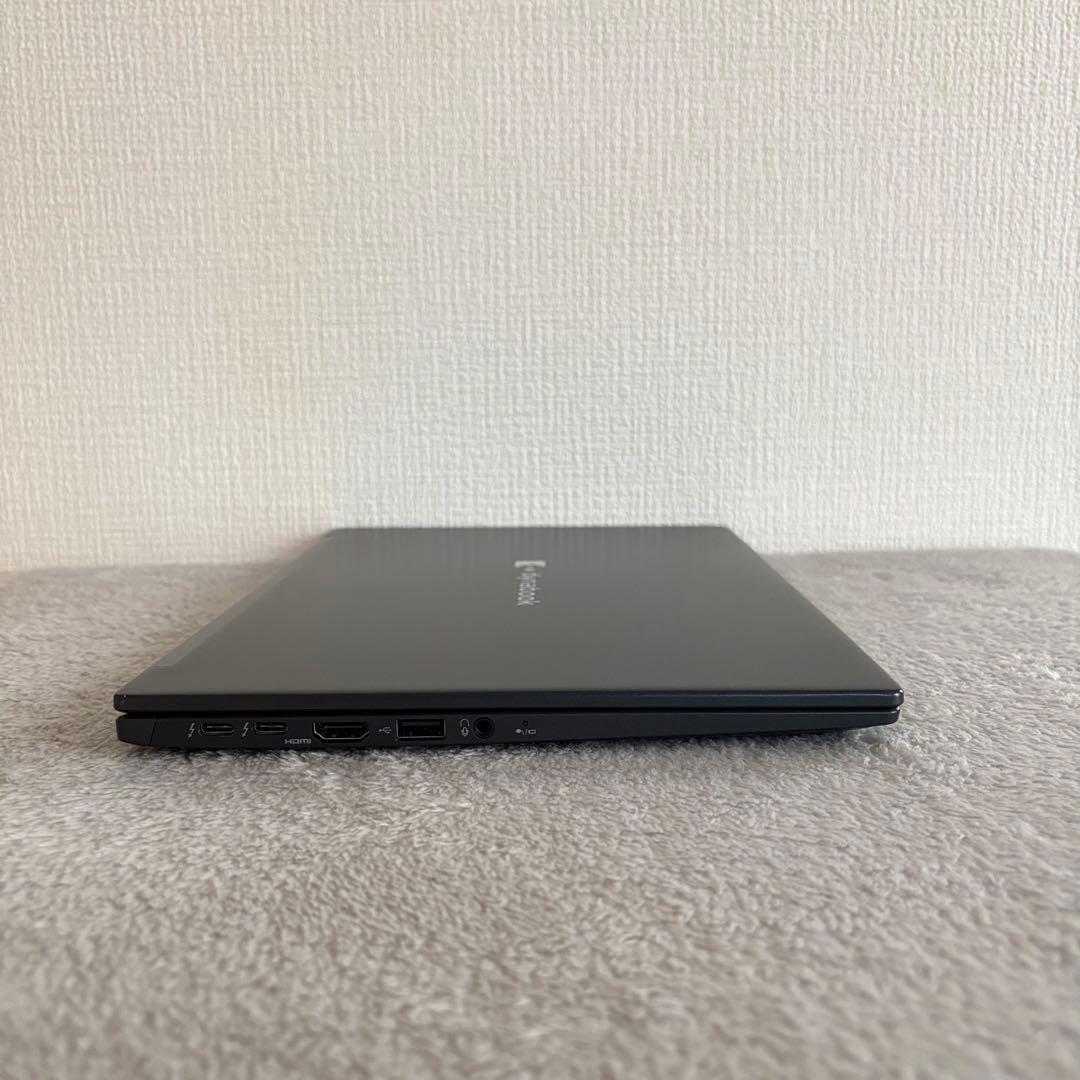 美品DYNABOOK G83 KW 第12世代 i5超軽型ノートPC 512