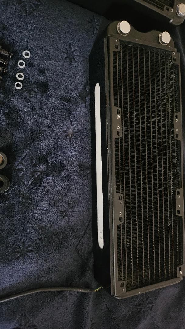 Thermaltake製 水冷キット