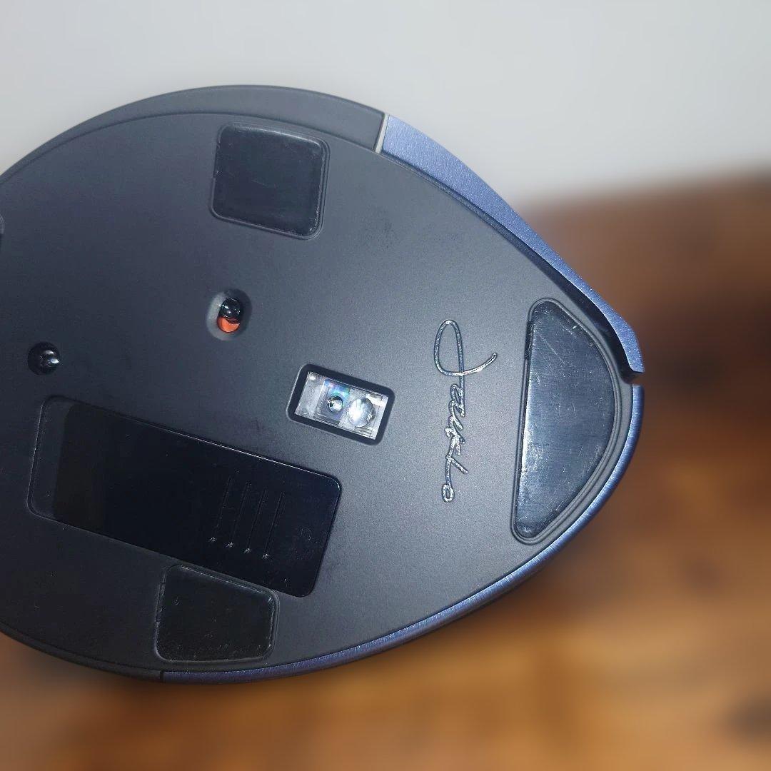 Evoluent VerticalMouse 4 USB ワイヤレス マウス