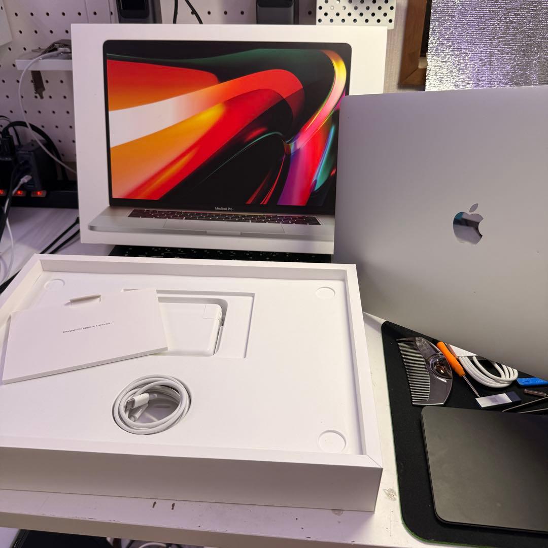 MacBookPro 16インチ i7搭載 16GB/512GB 美品